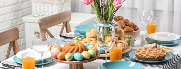 Roślinne dekoracje na stół wielkanocny